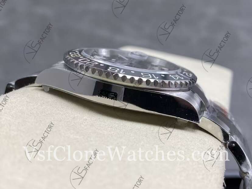 Super Clone Watches – Rolex GMT Master II M126710grnr-0004 Oyster 3285 Movement “Bruce Wayne” Black Dial - Image 7