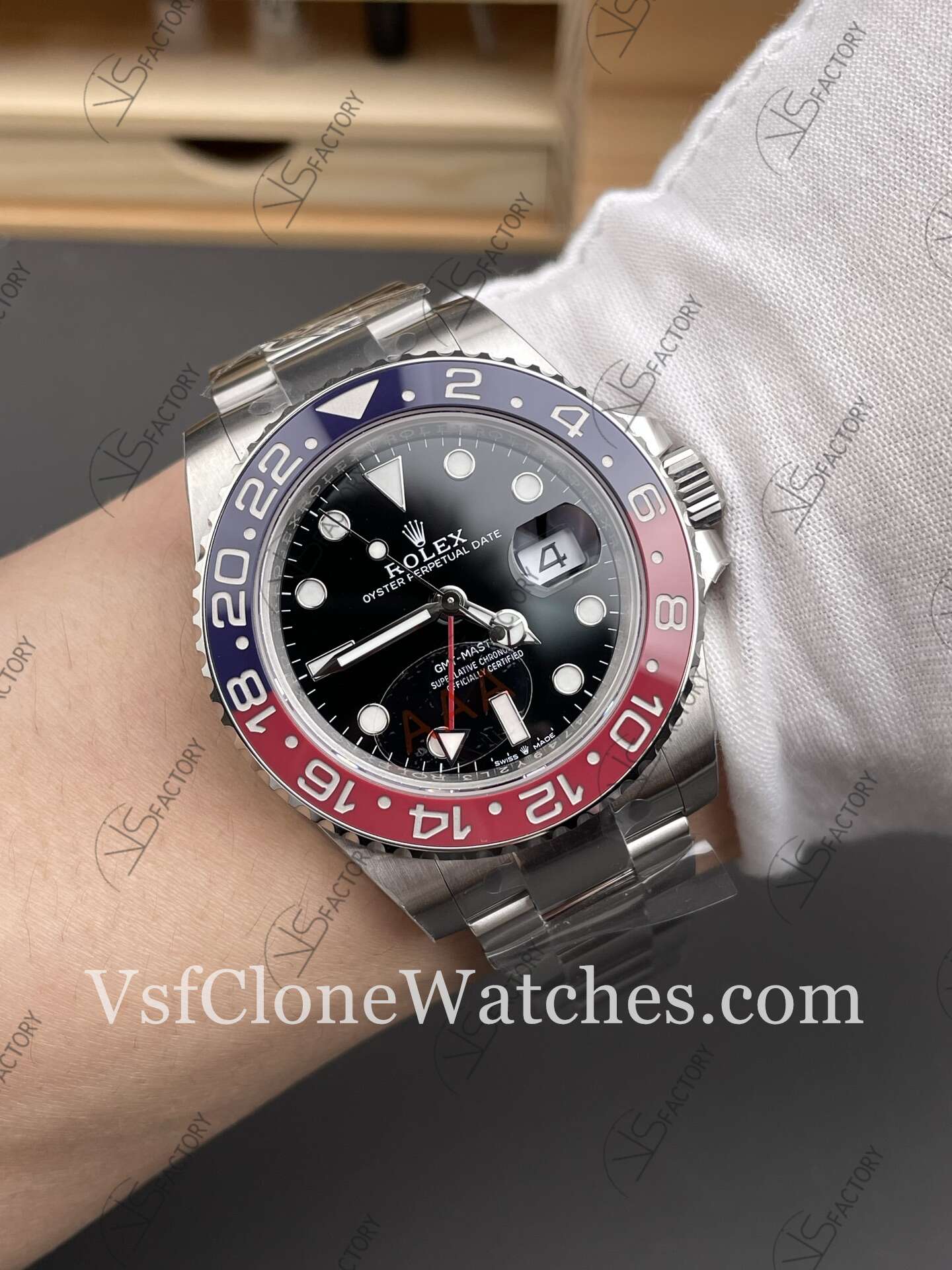 Super Clone Watches – Rolex GMT Master II M126710blro-0002 Oyster 3285 Movement “Pepsi”Black Dial - Image 10