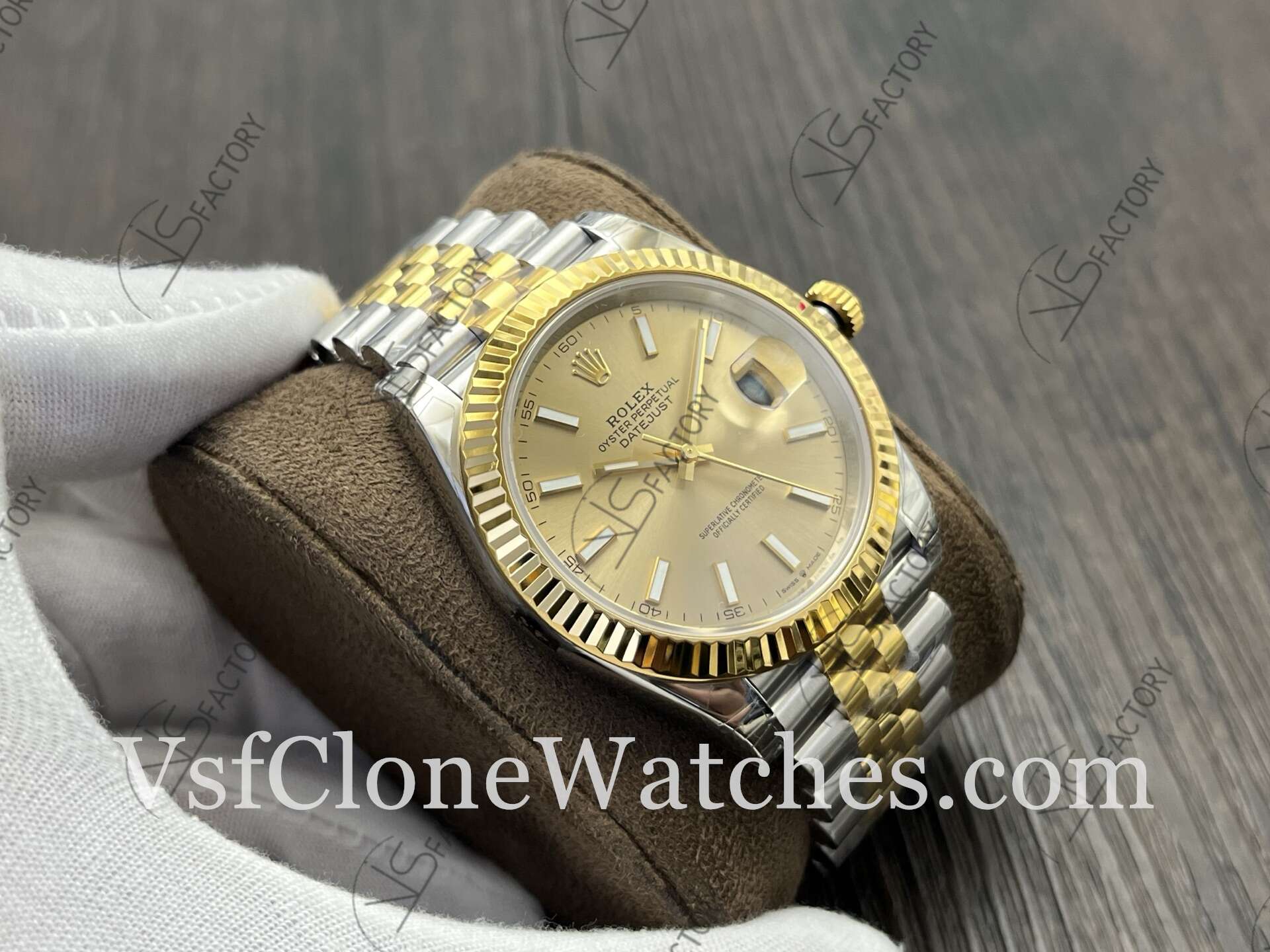 Super Clone Watches - Rolex DateJust m126333-0010 Jubilee 41MM 3235 Movement Gold Dial - Image 4
