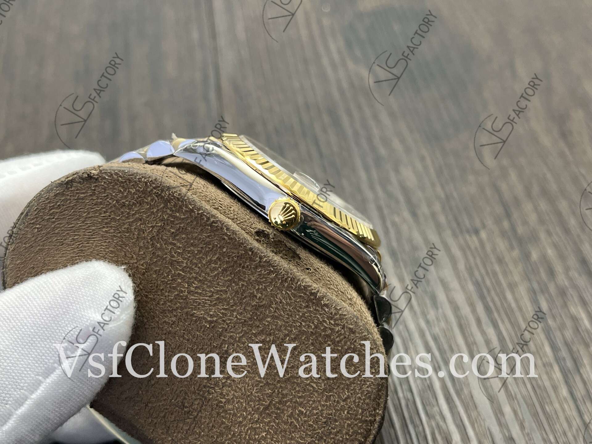 Super Clone Watches - Rolex DateJust m126333-0010 Jubilee 41MM 3235 Movement Gold Dial - Image 6