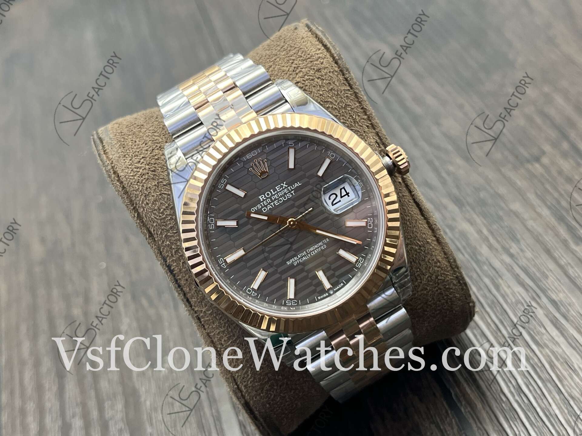 Super Clone Watches - Rolex DateJust m126331-0020 Jubilee 41MM 3235 Movement Gray Fluted Dial - Image 2