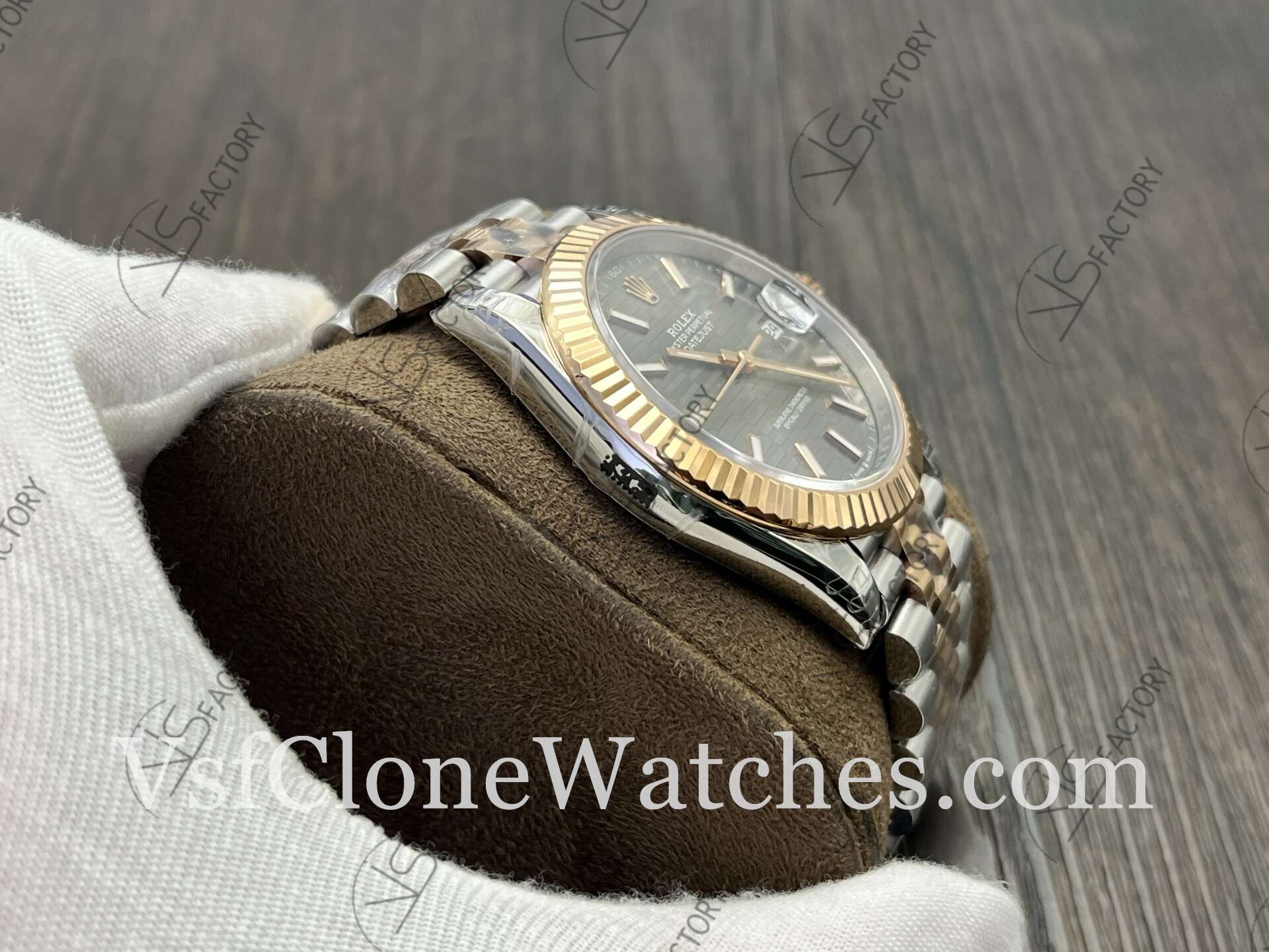 Super Clone Watches - Rolex DateJust m126331-0020 Jubilee 41MM 3235 Movement Gray Fluted Dial - Image 5