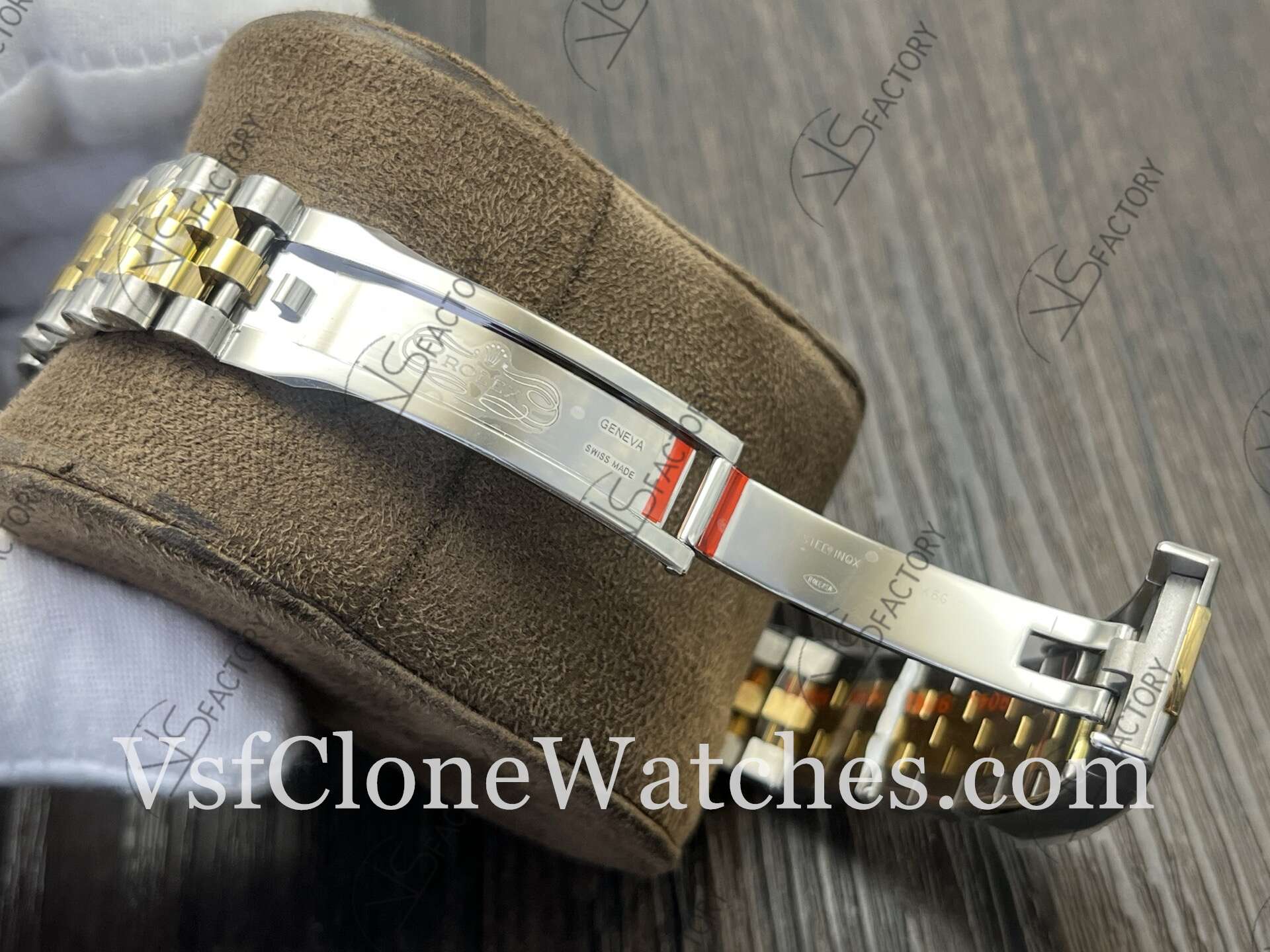 Super Clone Watches – Rolex DateJust m126303-0010 Jubilee 41MM 3235 Movement Gold Dial - Image 8