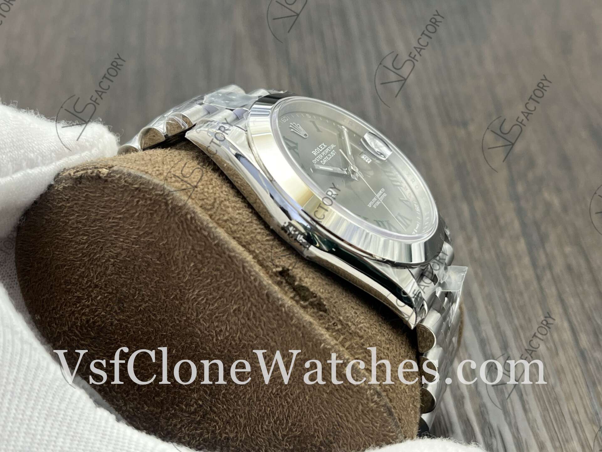 Super Clone Watches – Rolex DateJust m126300-0014 Jubilee 41MM 3235 Movement Grey Rome Dial - Image 5