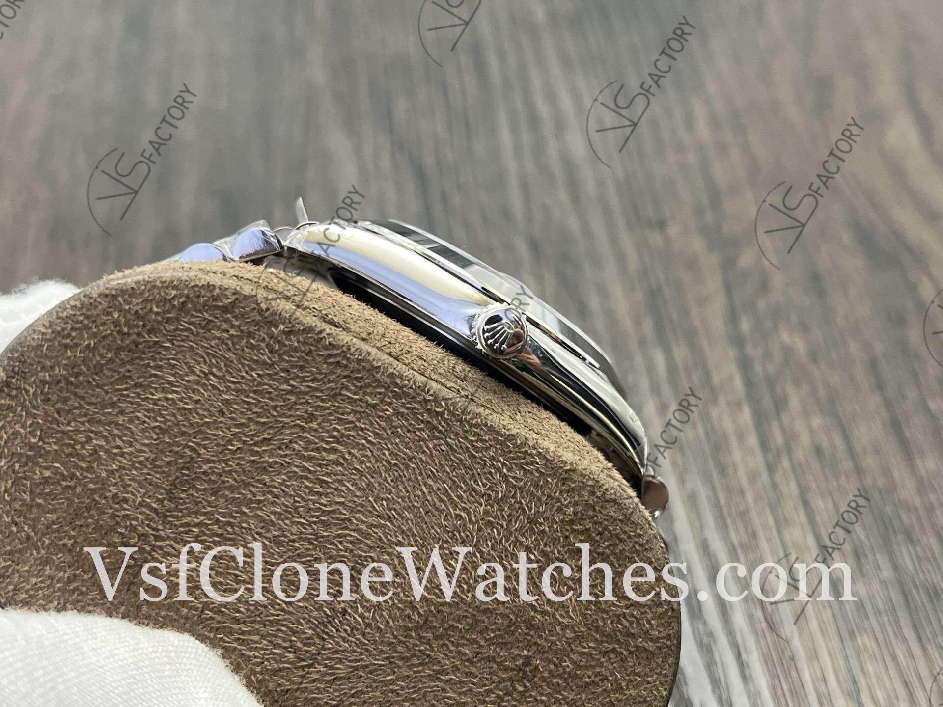 Super Clone Watches – Rolex DateJust m126300-0014 Jubilee 41MM 3235 Movement Grey Rome Dial - Image 6