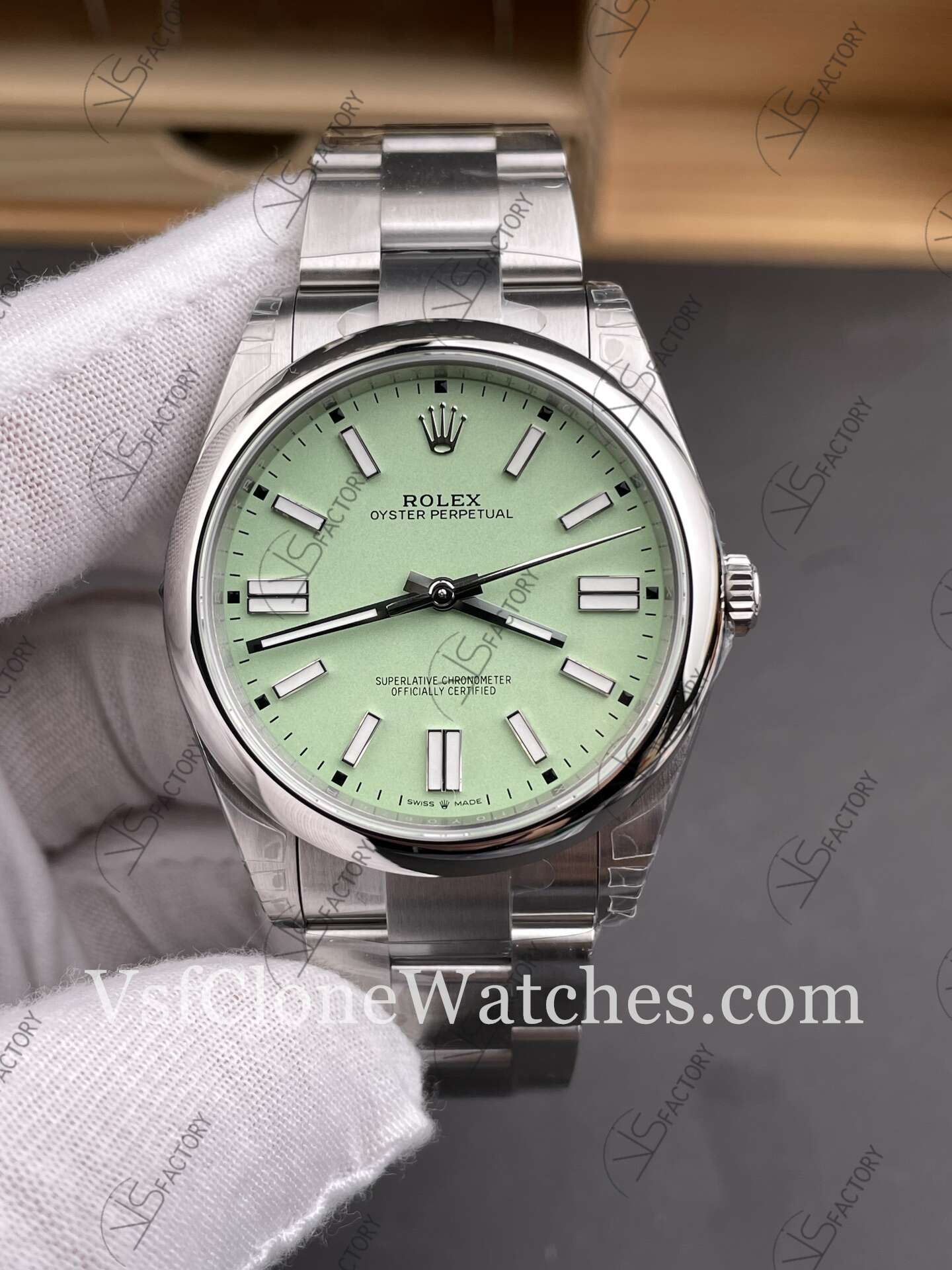 Super Clone Watches - Rolex Oyster Perpetual m134300-0006 3230 Movement 41mm Green Dial - Image 3