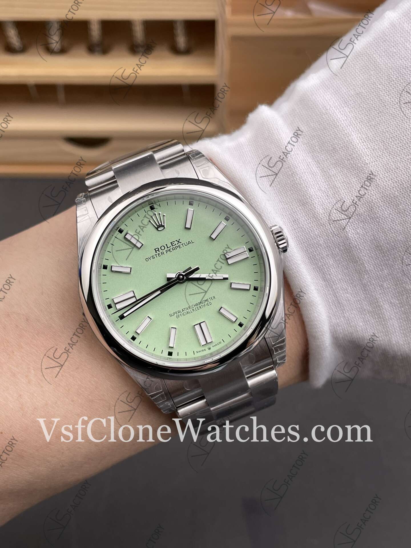 Super Clone Watches - Rolex Oyster Perpetual m134300-0006 3230 Movement 41mm Green Dial - Image 10