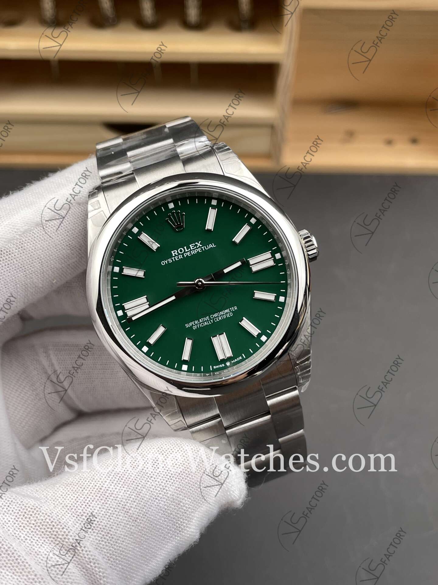Super Clone Watches - Rolex Oyster Perpetual m124300-0005 3230 Movement 41mm Green Dial - Image 2