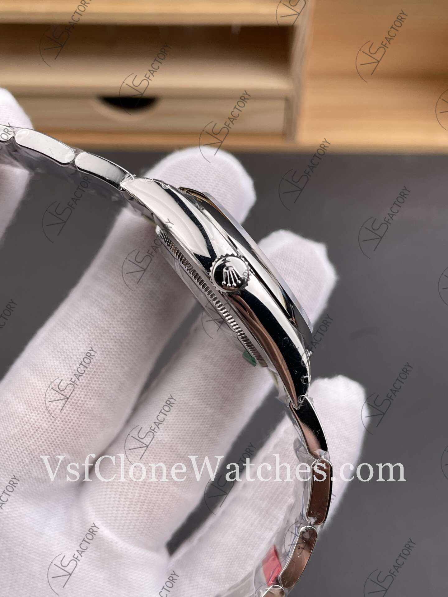 Super Clone Watches – Rolex Oyster Perpetual m126000-0015 3230 Movement 36mm Blue Dial - Image 4