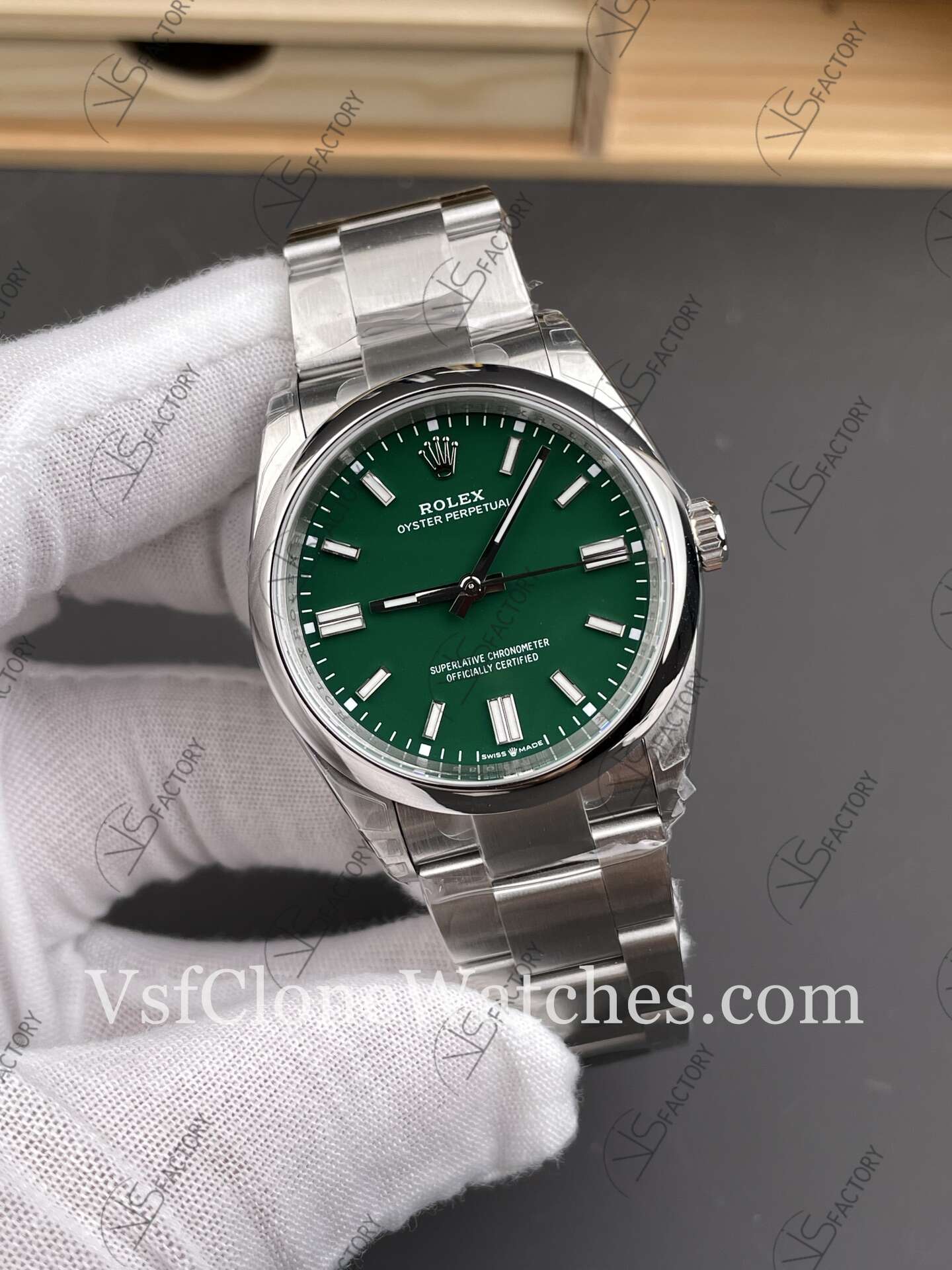 Super Clone Watches – Rolex Oyster Perpetual m126000-0005 3230 Movement 36mm Green Dial - Image 2