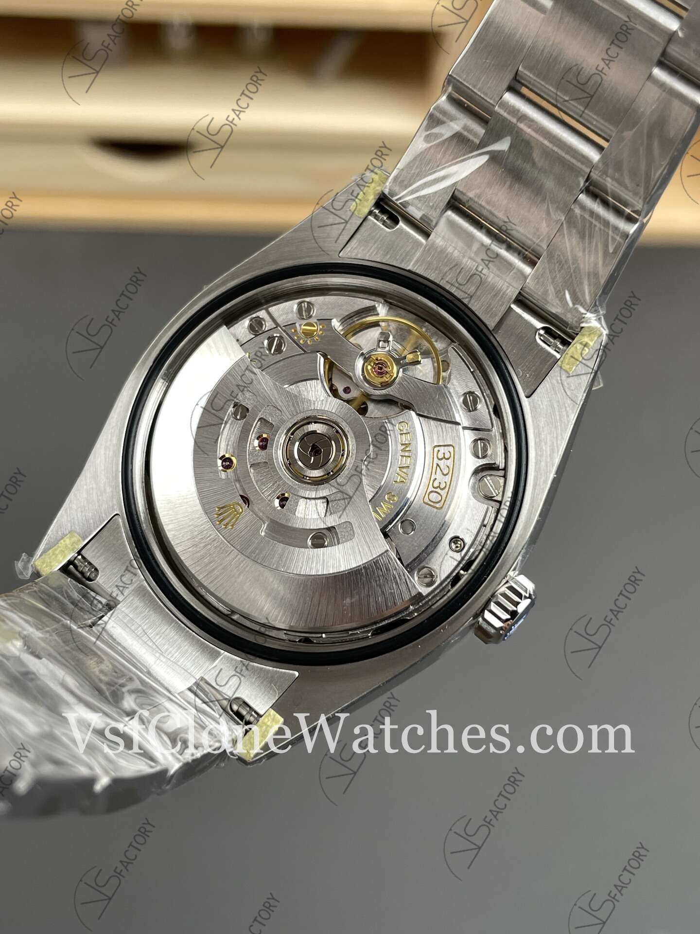 Super Clone Watches – Rolex Oyster Perpetual m126000-0005 3230 Movement 36mm Green Dial - Image 6