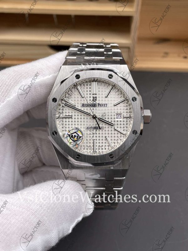 Clone Watches - Audemars Piguet Royal Oak 15400ST White Dial 