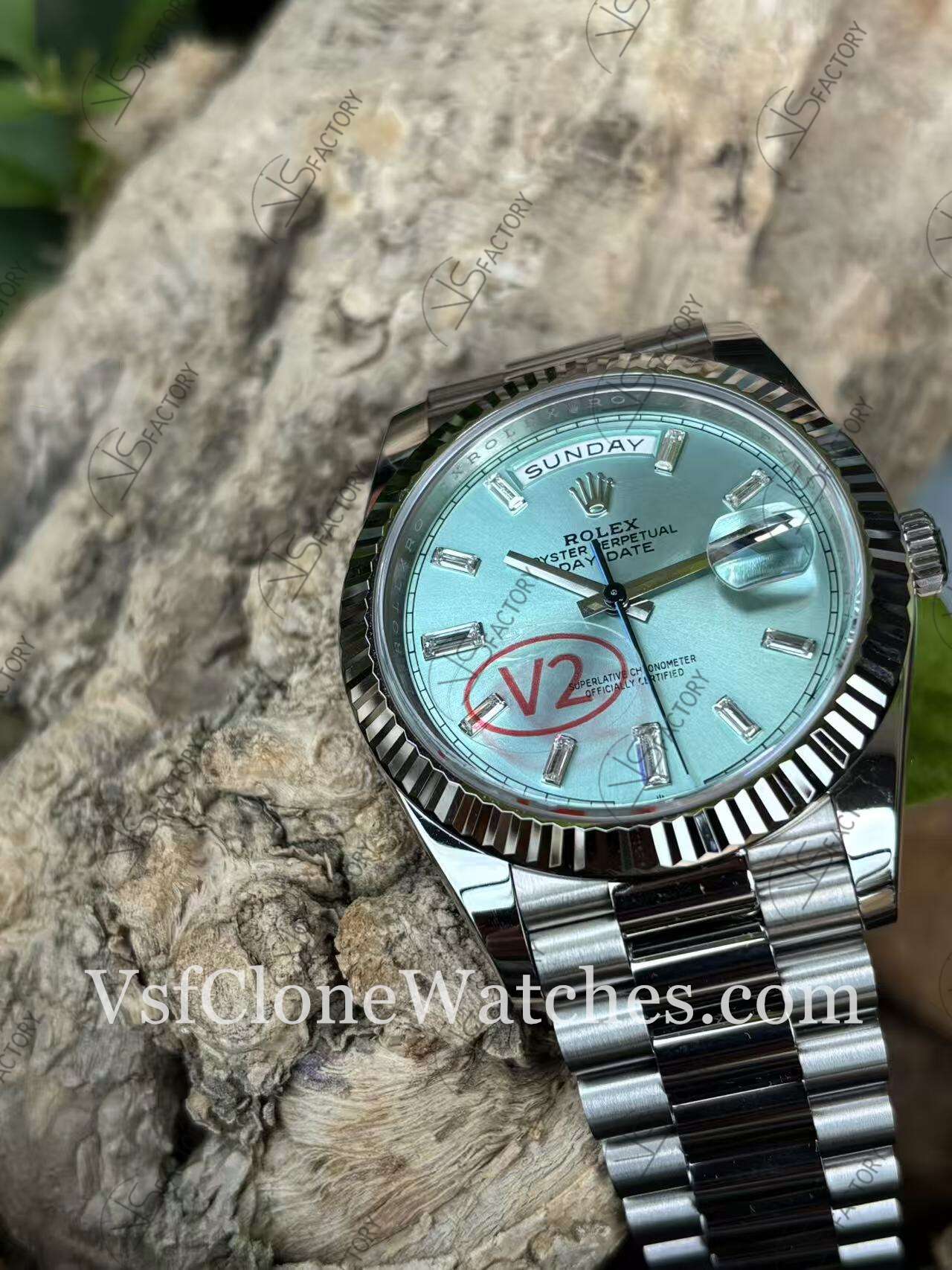 Super Clone Watches – Rolex Day Date M228236-0006 3255 Movement 40mm Ice Blue Dial with Diamond Markers - Image 2