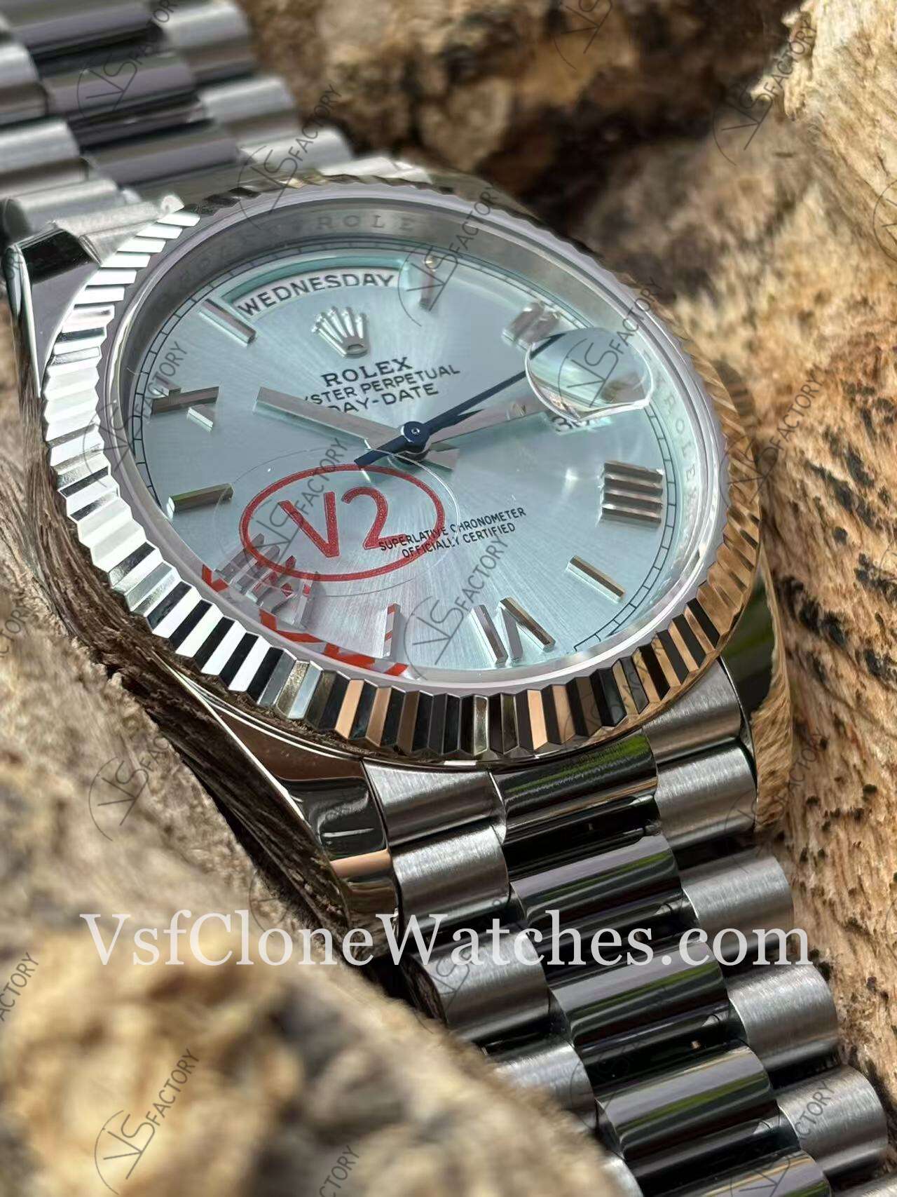 Super Clone Watches – Rolex Day Date M228236-0012 3255 Movement 40mm Ice Blue Rome Dial - Image 4