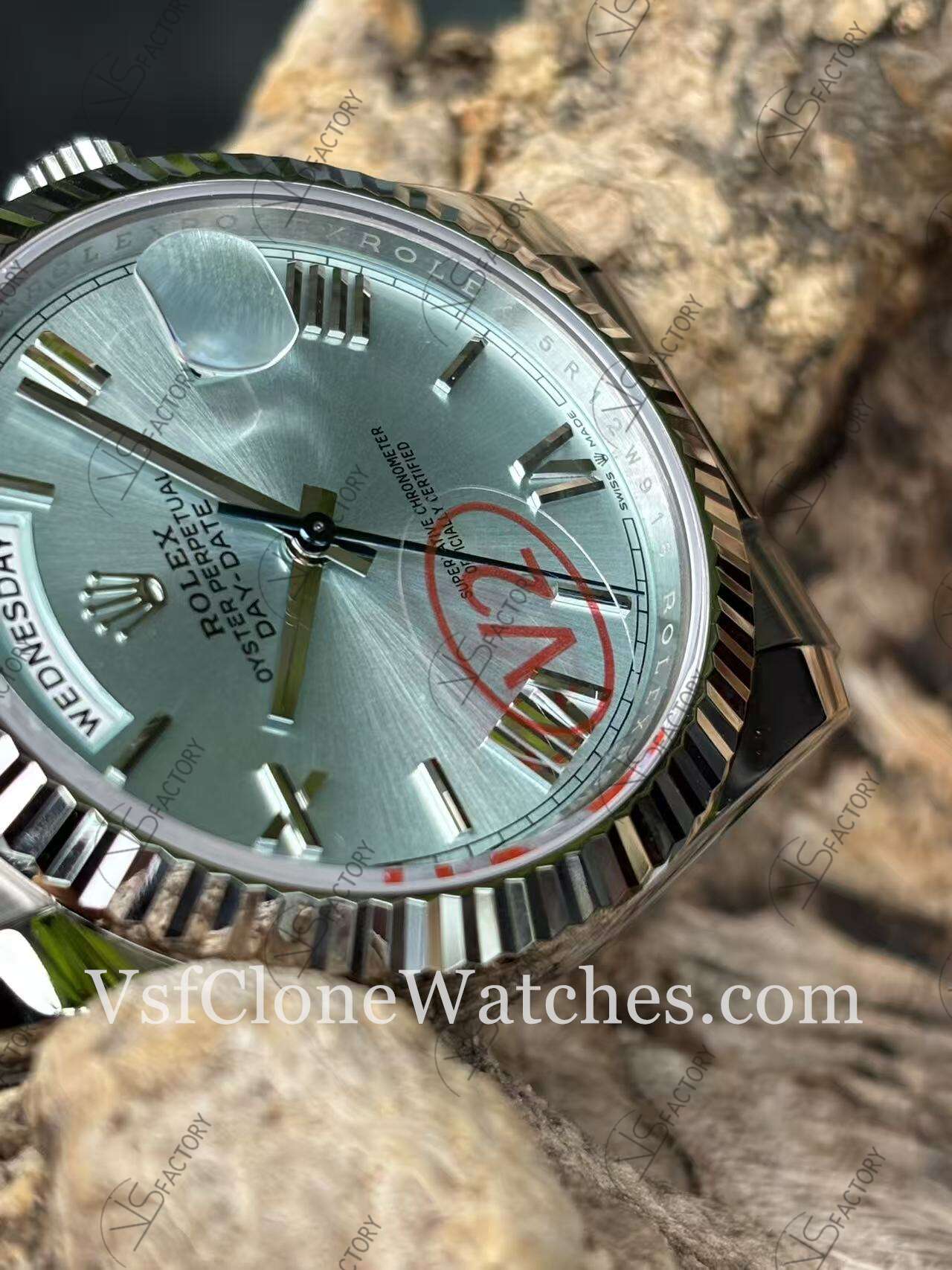 Super Clone Watches – Rolex Day Date M228236-0012 3255 Movement 40mm Ice Blue Rome Dial - Image 6