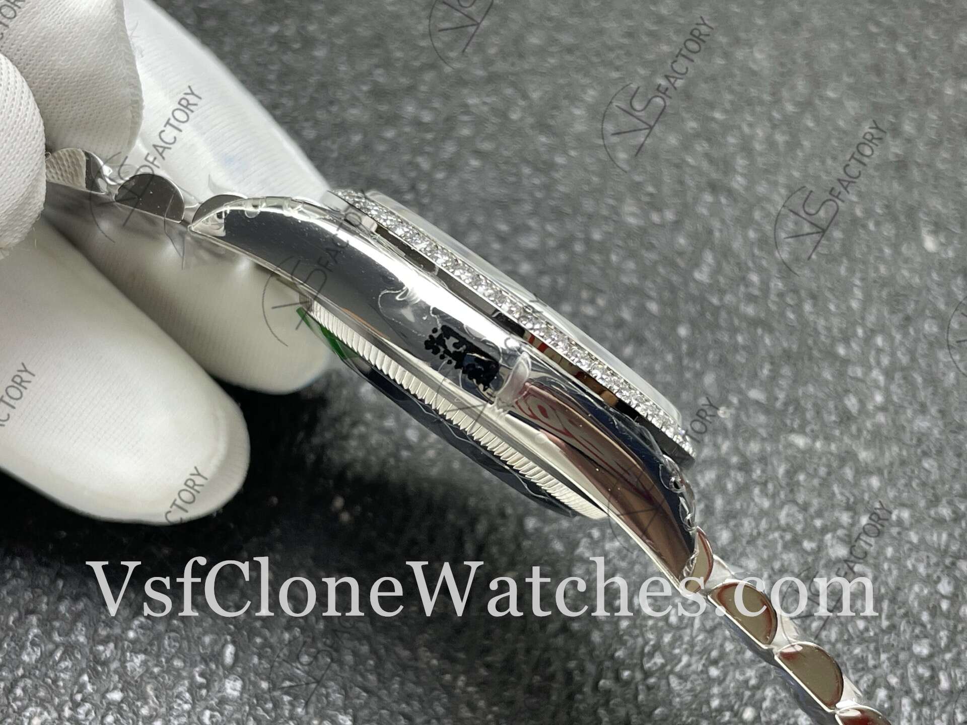 Super Clone Watches – Rolex DateJust m126284rbr-0037 Jubilee 36MM 3235 Movement Grey Roman Dial Diamond Bezel - Image 5