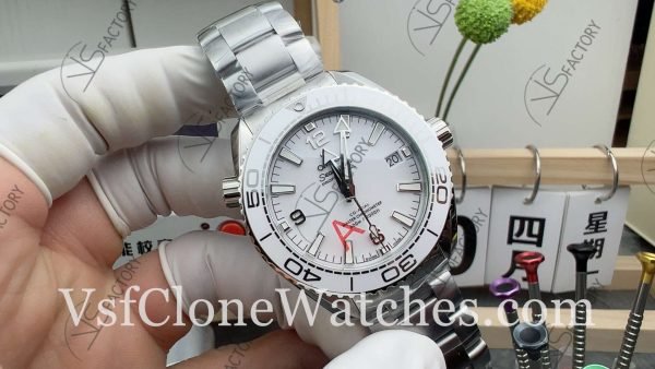 Clone Watches – OMEGA Seamaster 215.30.40.20.04.001