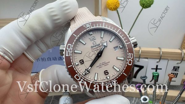 Clone Watches – OMEGA Seamaster 215.32.44.21.09.001