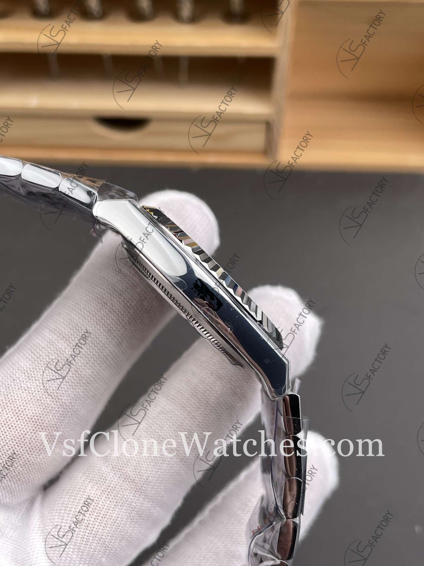 Super Clone Watches – Rolex Land-Dweller M127336-0001 7135 Movement Blue Dial 40MM - Image 4