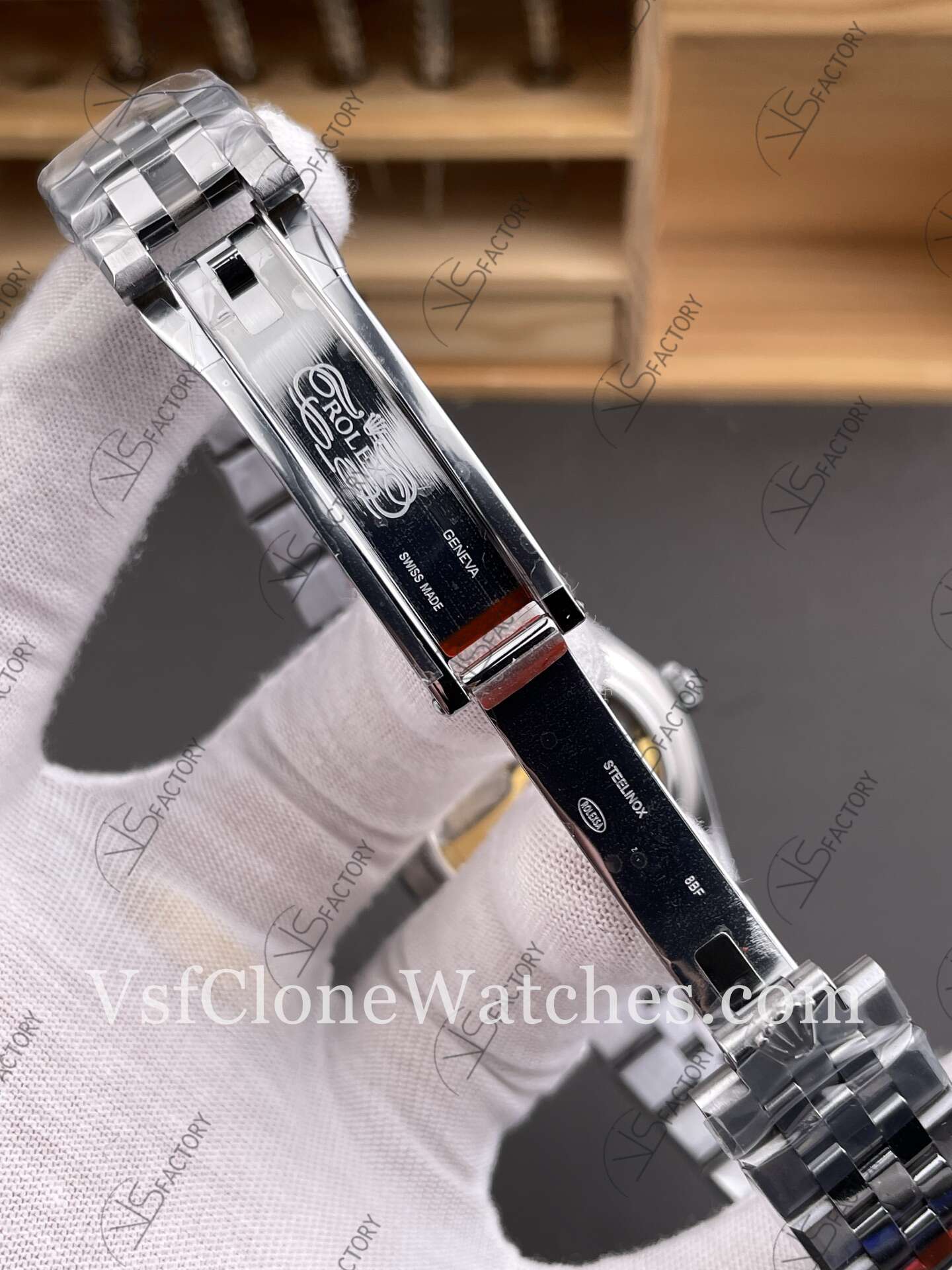 Super Clone Watches – Rolex Land-Dweller M127336-0001 7135 Movement Blue Dial 40MM - Image 7