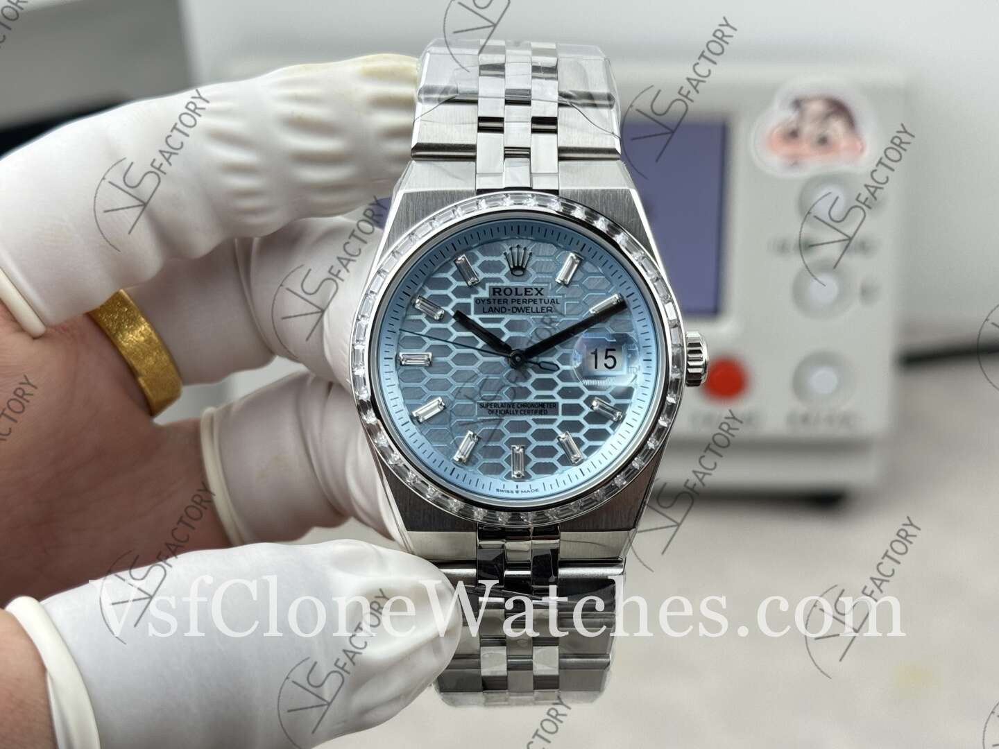 Clone Watches – Rolex Land-Dweller M127386TBR-0001